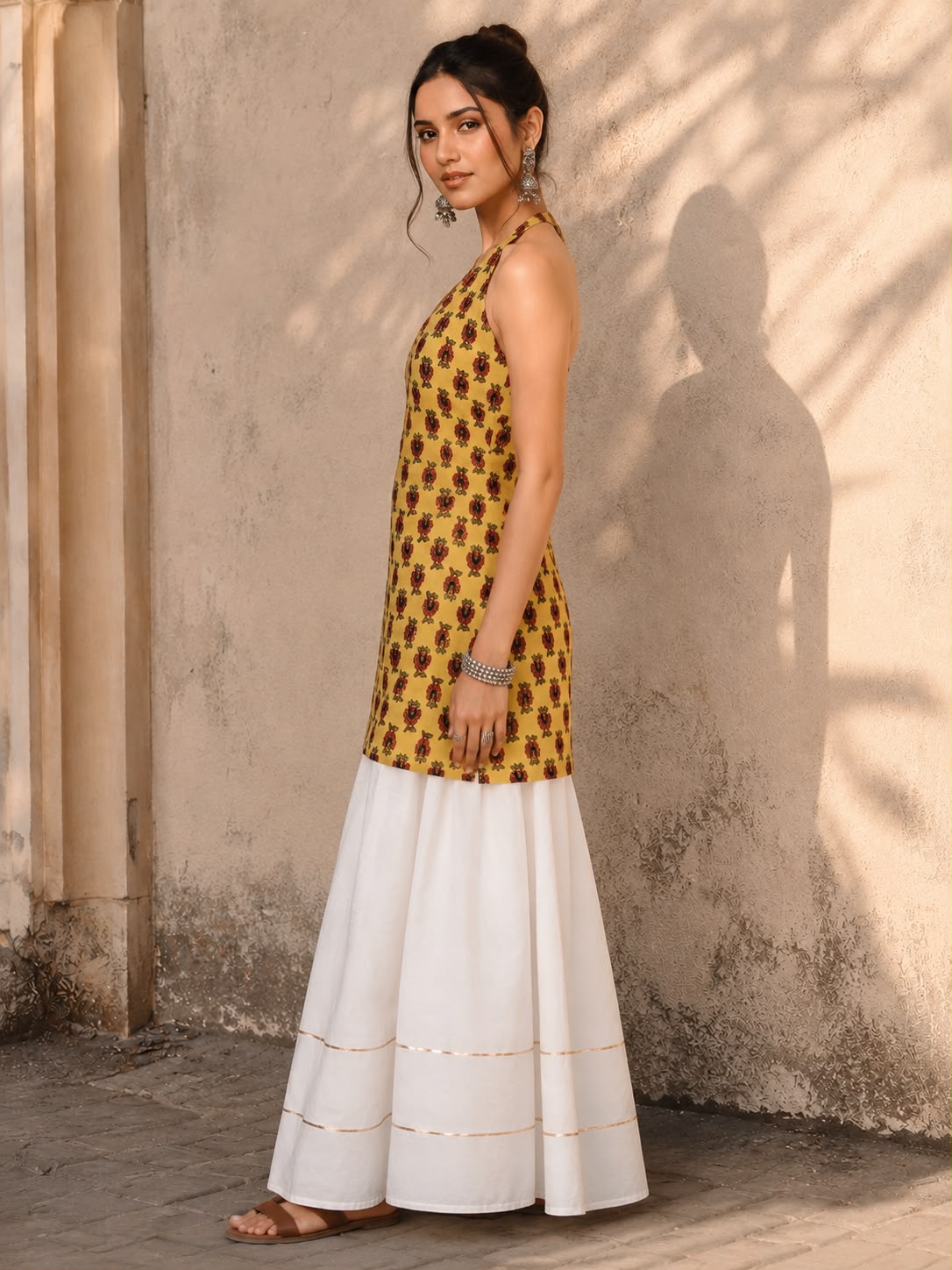 DIA Halter-Neck Backless Tunic