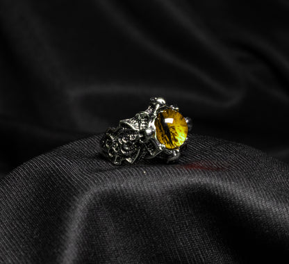 Yellow eye ring